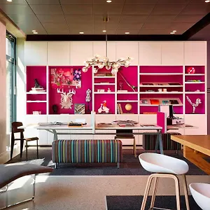 Moxy Munich Airport Hotel Schwaig bei Nürnberg